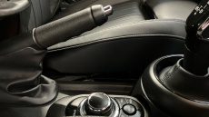 MINI Hatchback 1.5 Cooper Exclusive 5dr Auto Petrol Hatchback